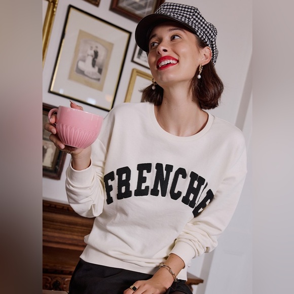 Francesca's Collections Tops - NWOT Crew neckline “FRENCHIE” long sleeve by Francesca’s SZ XL